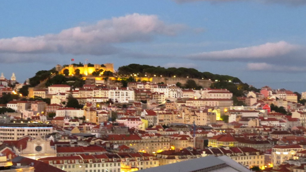 Fonte och Lisboa på kvällen juli 2015 127