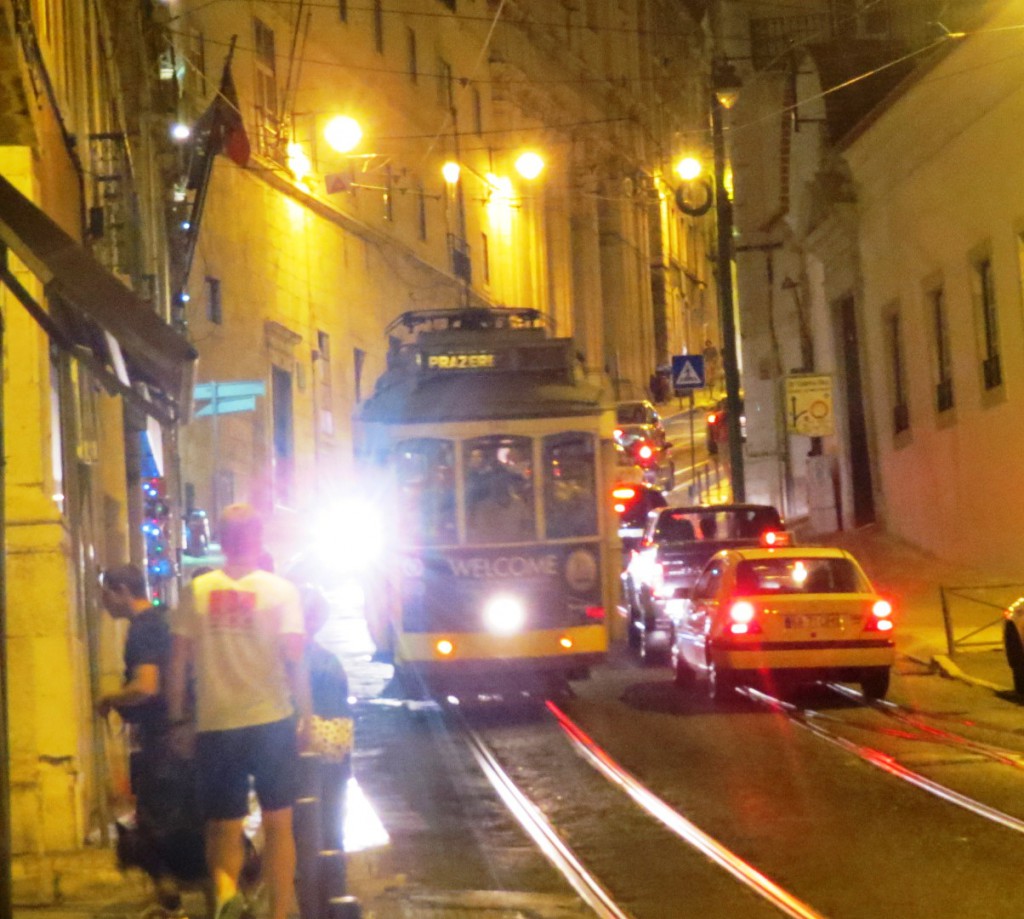 Fonte och Lisboa på kvällen juli 2015 150