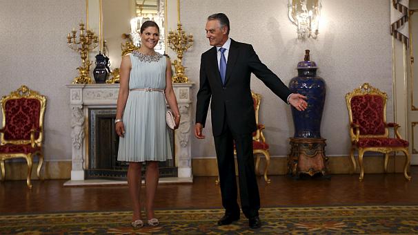 Ettan och tvåan, Prinsessan Victoria på visit i Lissabon häromveckan, med Cavaco Silva, Portugals president. 