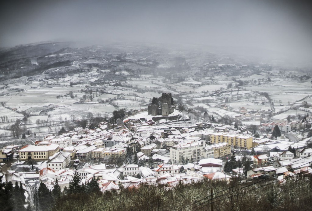Montalegre, 14/02/2016 - Neve em Montalegre e Paradela. (Gonçalo Delgado/Global Imagens)