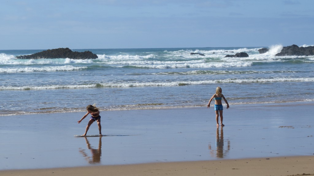 Inga vågor idag, men perfekt för skimboard. 